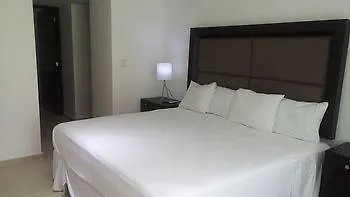 Nirvana Lofts Hotel كانكون