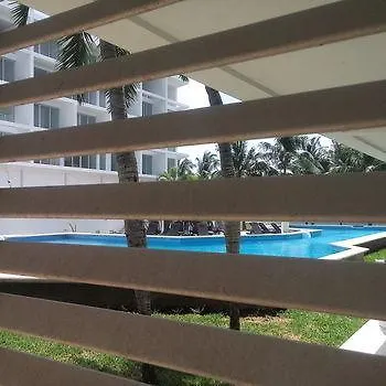 Nirvana Lofts Hotel كانكون